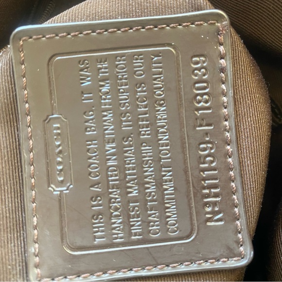 Vintage Coach Brown and Gold Accent Hobo Bag - Picture 6 of 9